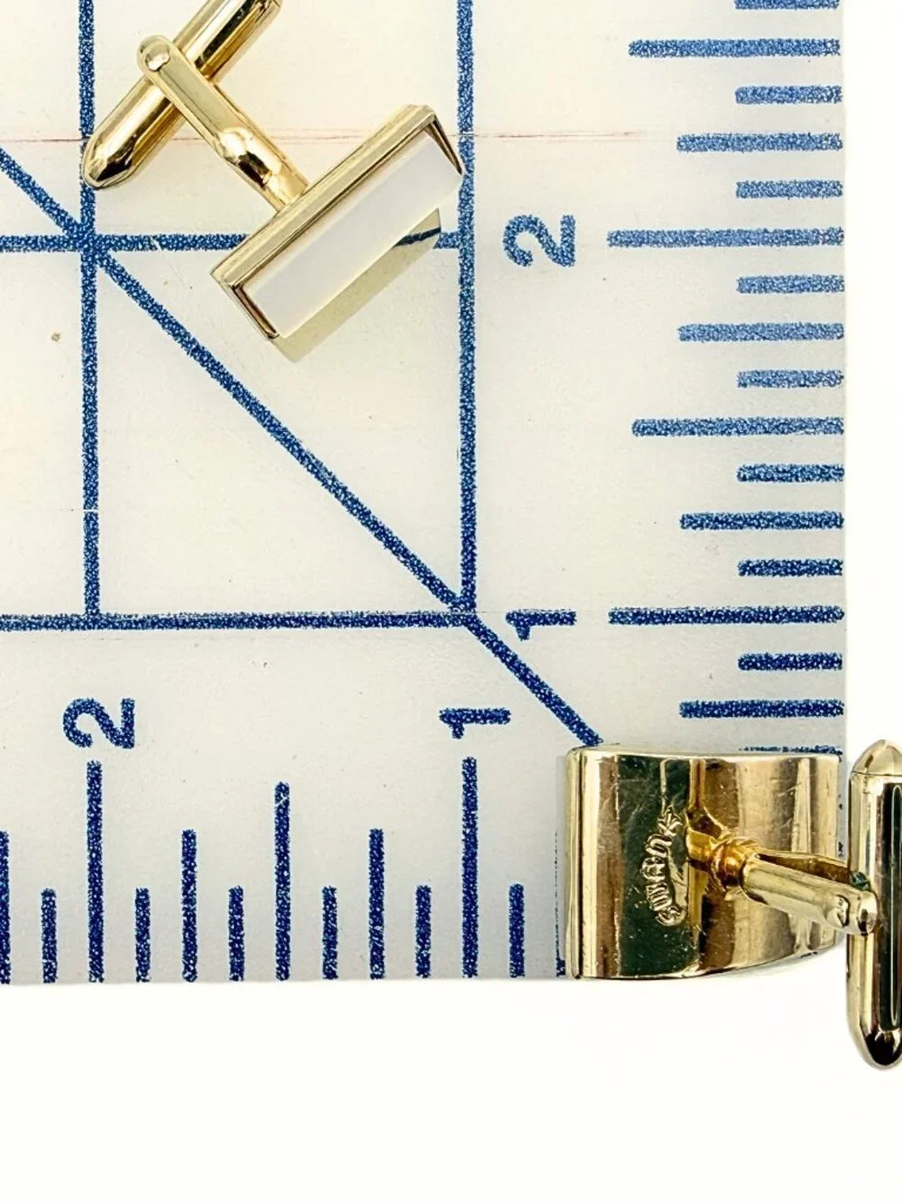 Swank Signed MCM Gold Plated Sculptural Wave Glass Cufflinks